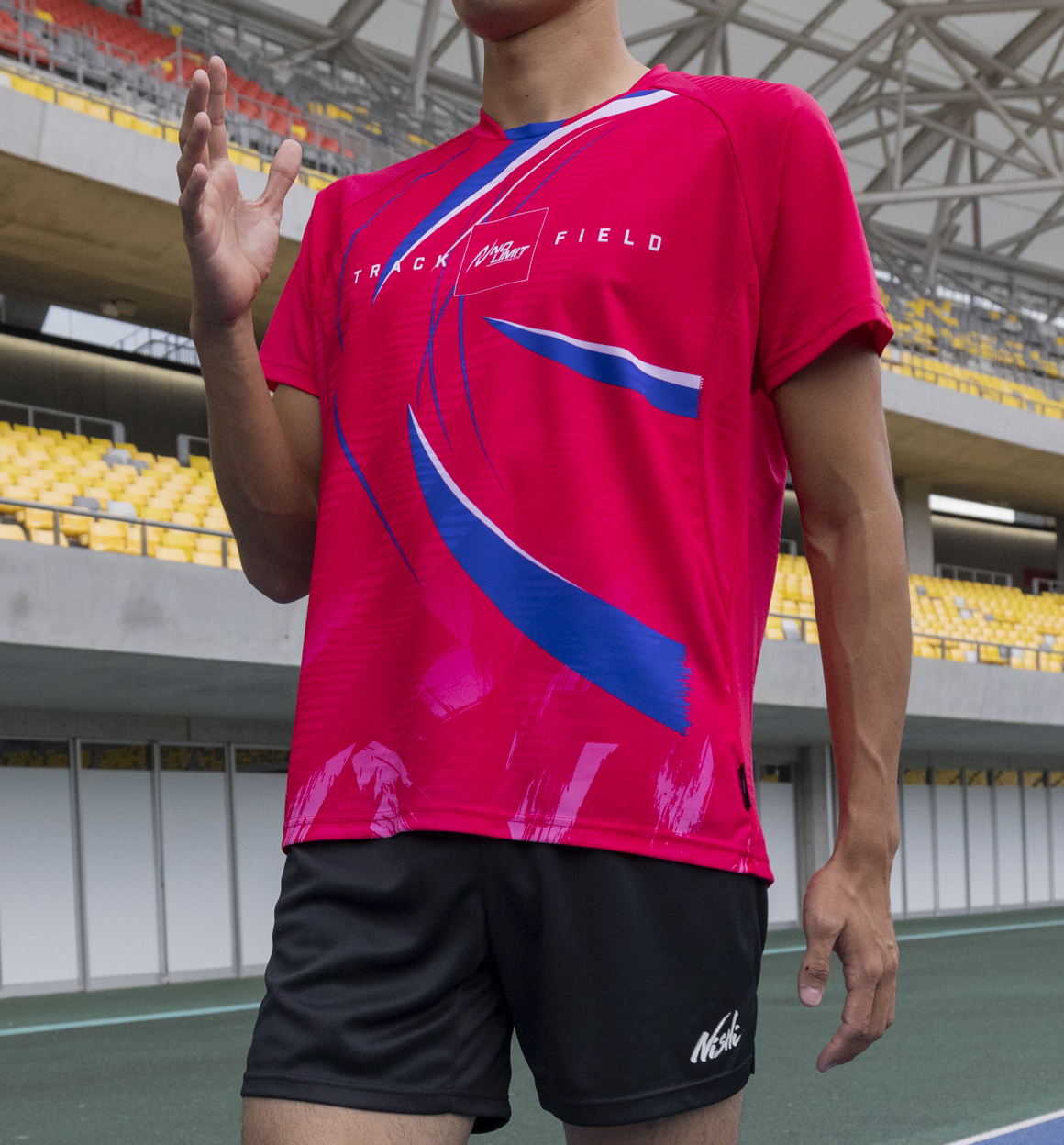 グラフィックジャカードTシャツ